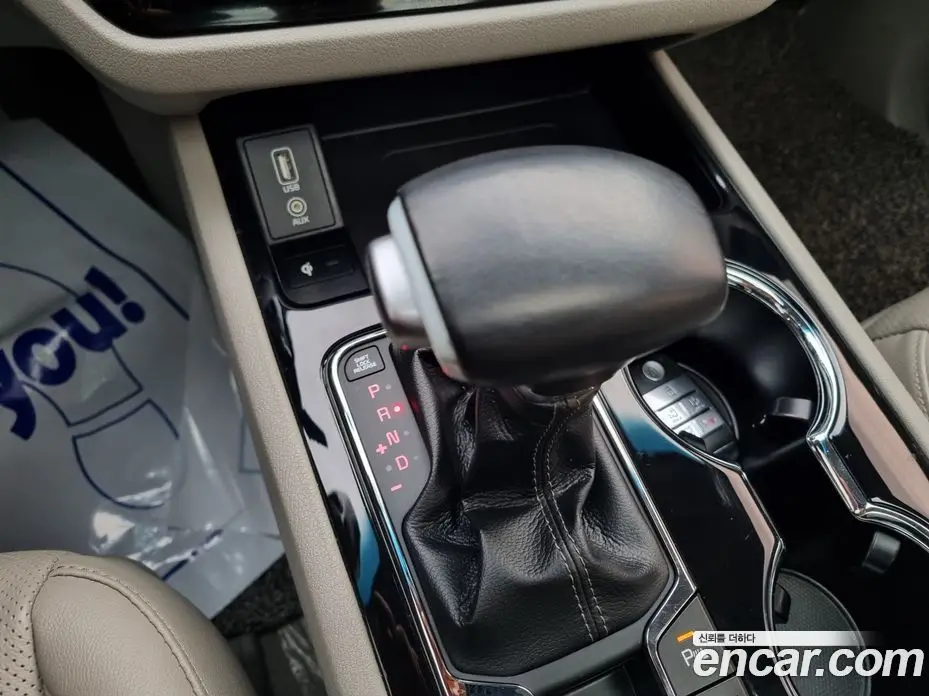Kia Carnival 2018 2.2 автомат (гидро), фото 18