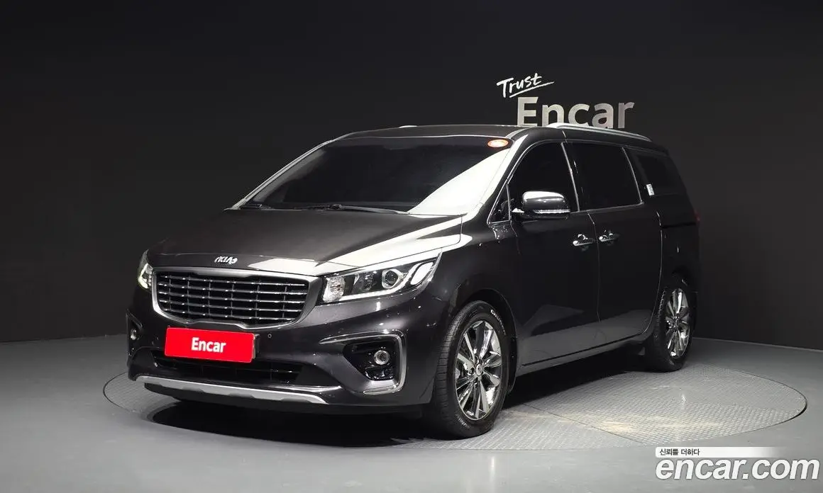 Kia Carnival 2020 3.3 автомат (гидро), фото 1 Kia Carnival 2020 3.3 автомат (гидро), фото 1