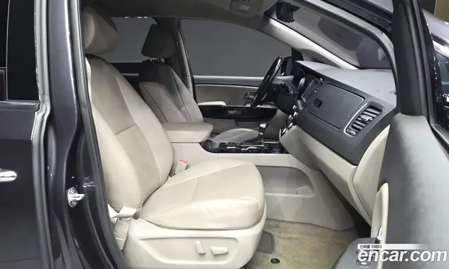 Kia Carnival 2020 3.3 автомат (гидро), миниатюра 11 Kia Carnival 2020 3.3 автомат (гидро), миниатюра 11