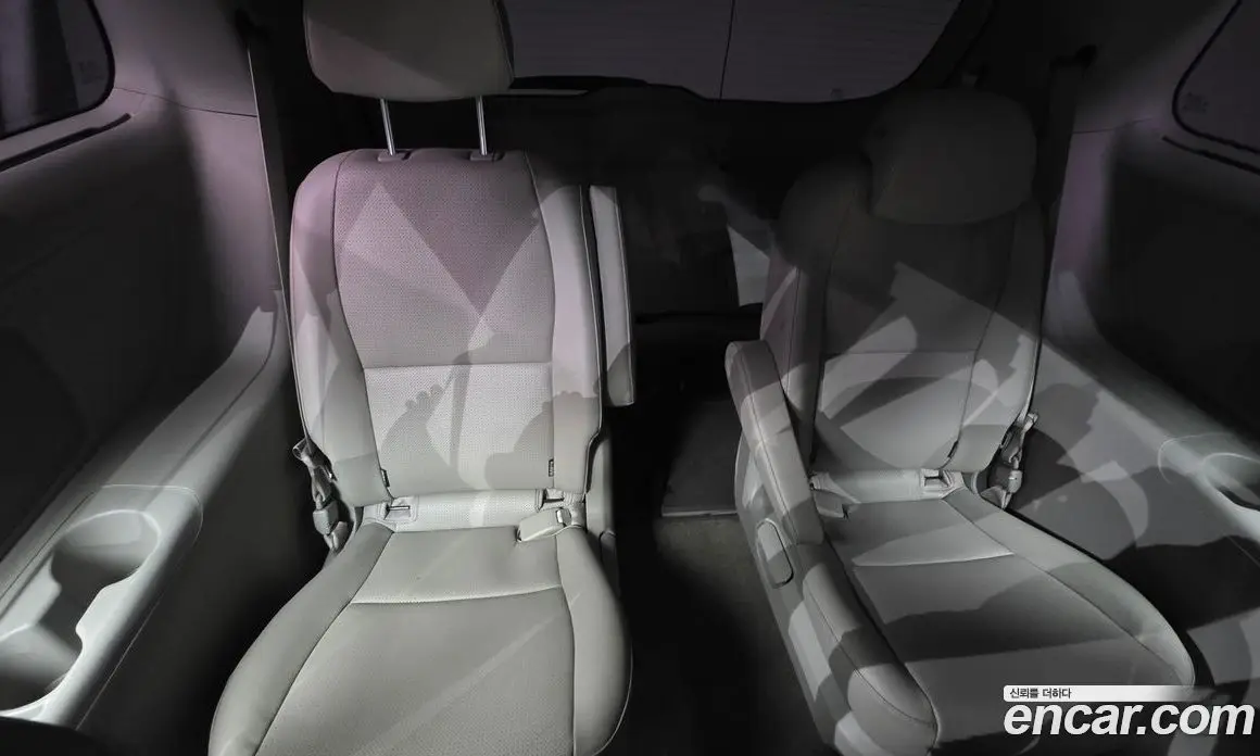 Kia Carnival 2020 3.3 автомат (гидро), фото 19 Kia Carnival 2020 3.3 автомат (гидро), фото 19