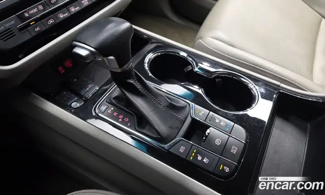 Kia Carnival 2020 3.3 автомат (гидро), миниатюра 9 Kia Carnival 2020 3.3 автомат (гидро), миниатюра 9