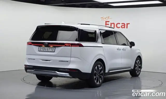 Kia Carnival 2021 2.2 автомат (гидро), миниатюра 2 Kia Carnival 2021 2.2 автомат (гидро), миниатюра 2