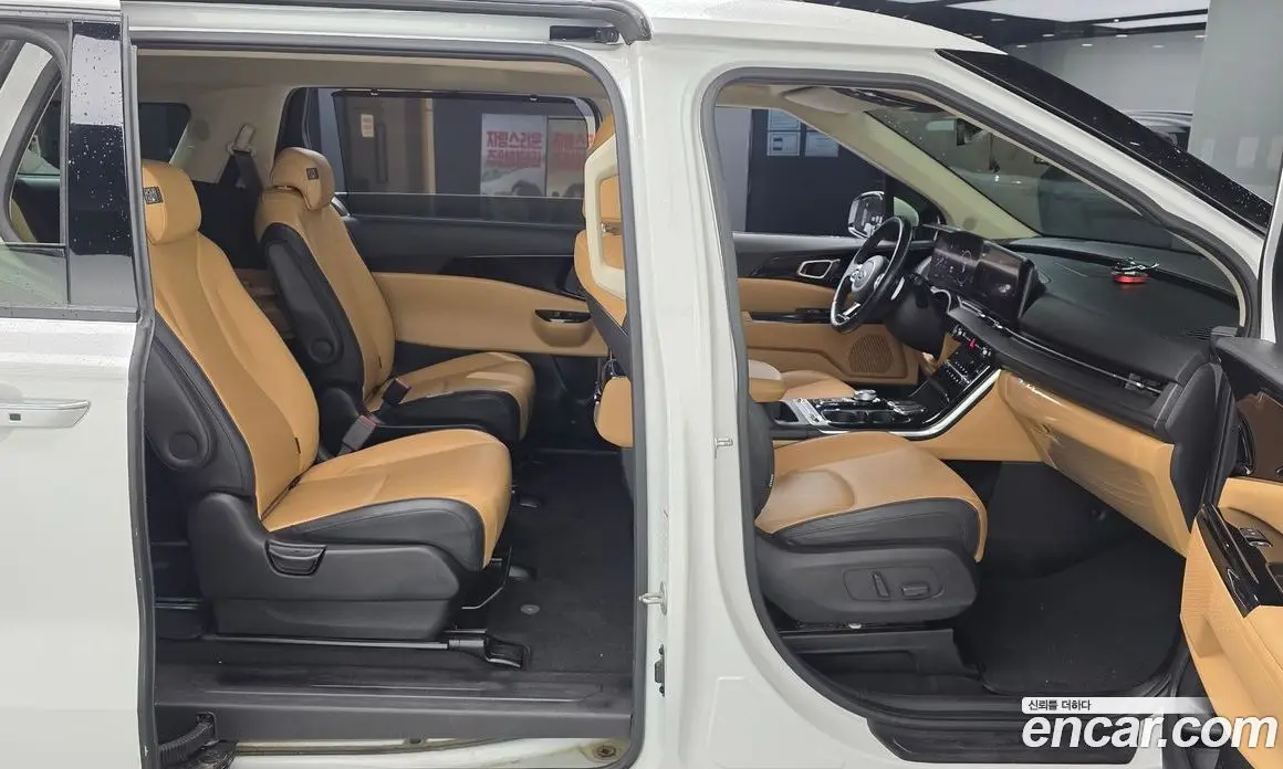 Kia Carnival 2021 2.2 автомат (гидро), фото 17 Kia Carnival 2021 2.2 автомат (гидро), фото 17