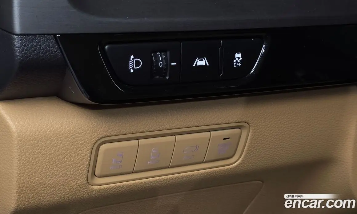 Kia Carnival 2021 2.2 автомат (гидро), фото 18 Kia Carnival 2021 2.2 автомат (гидро), фото 18