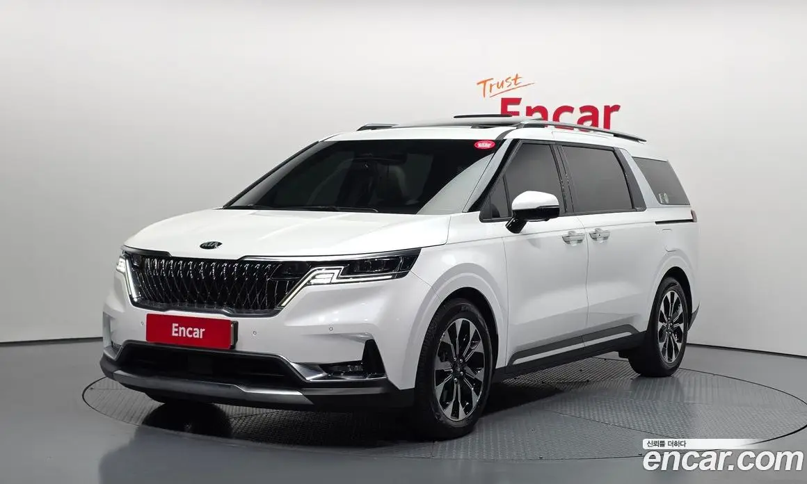 Kia Carnival 2021 2.2 автомат (гидро), фото 1 Kia Carnival 2021 2.2 автомат (гидро), фото 1