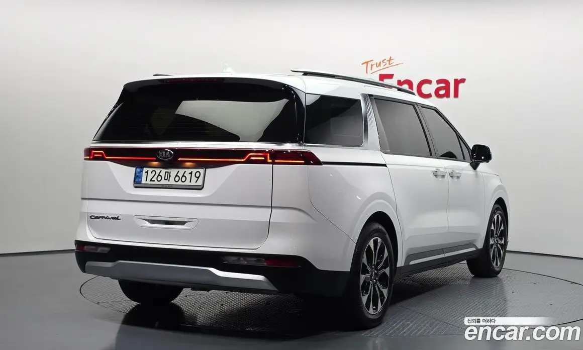 Kia Carnival 2021 2.2 автомат (гидро), фото 2 Kia Carnival 2021 2.2 автомат (гидро), фото 2