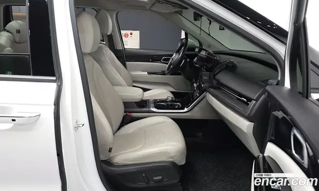 Kia Carnival 2021 2.2 автомат (гидро), миниатюра 11 Kia Carnival 2021 2.2 автомат (гидро), миниатюра 11