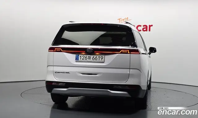 Kia Carnival 2021 2.2 автомат (гидро), миниатюра 4 Kia Carnival 2021 2.2 автомат (гидро), миниатюра 4