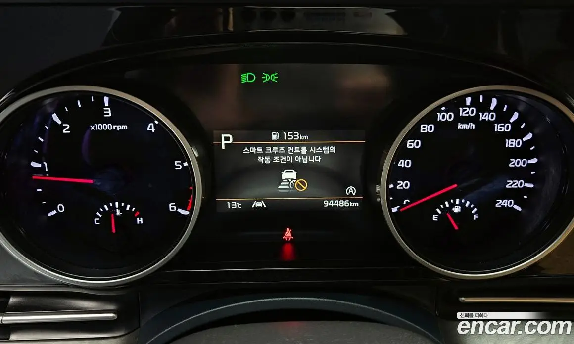 Kia Carnival 2021 2.2 автомат (гидро), фото 8