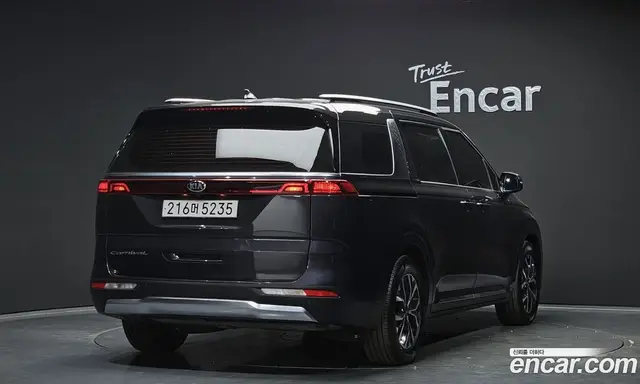 Kia Carnival 2021 2.2 автомат (гидро), миниатюра 2