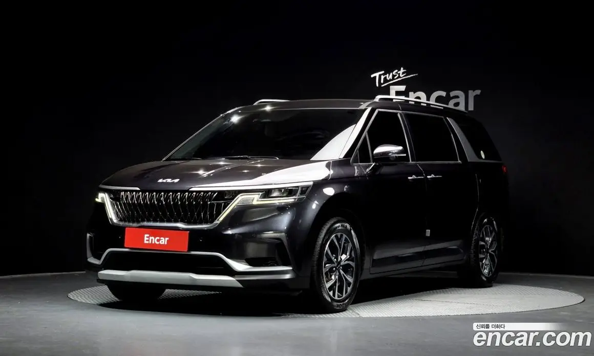 Kia Carnival 2021 2.2 автомат (гидро), фото 1 Kia Carnival 2021 2.2 автомат (гидро), фото 1