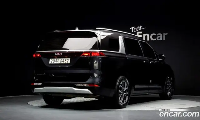 Kia Carnival 2021 2.2 автомат (гидро), миниатюра 2 Kia Carnival 2021 2.2 автомат (гидро), миниатюра 2
