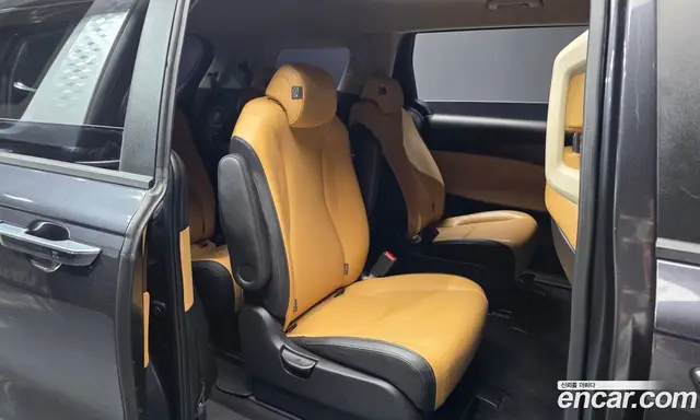 Kia Carnival 2021 2.2 автомат (гидро), миниатюра 12