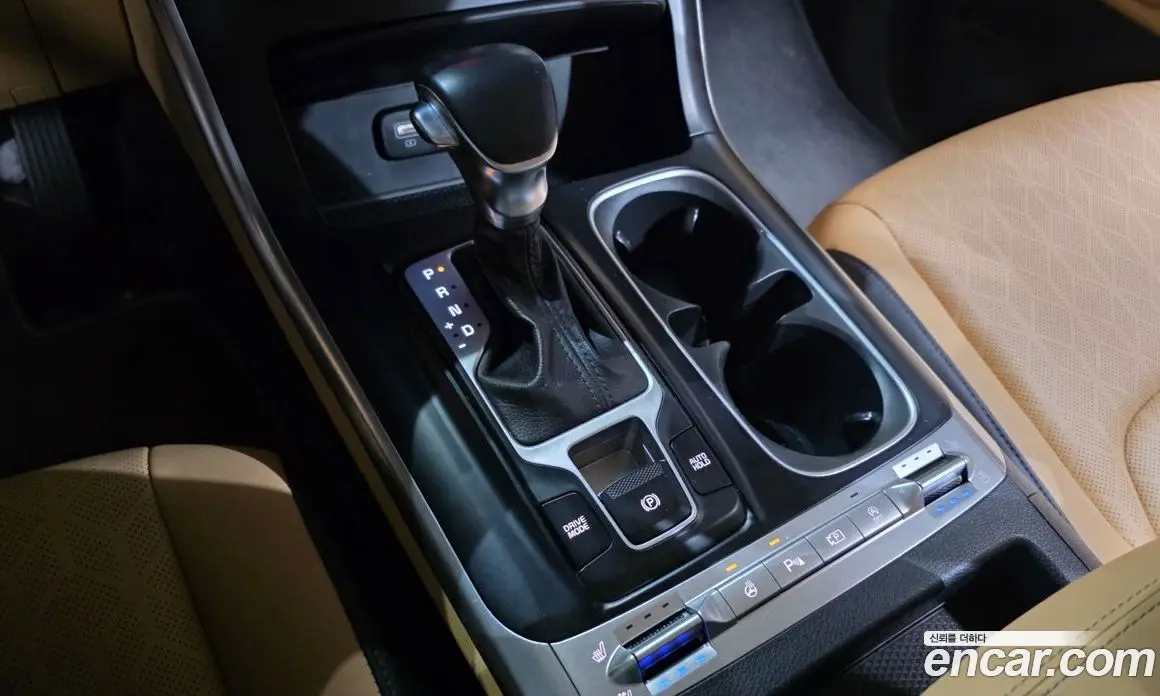 Kia Carnival 2021 2.2 автомат (гидро), фото 9 Kia Carnival 2021 2.2 автомат (гидро), фото 9