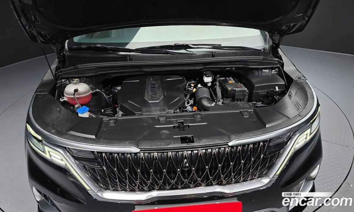 Kia Carnival 2021 2.2 автомат (гидро), фото 6