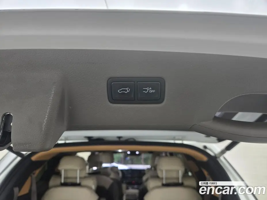 Kia Carnival 2021 3.5 автомат (гидро), фото 16