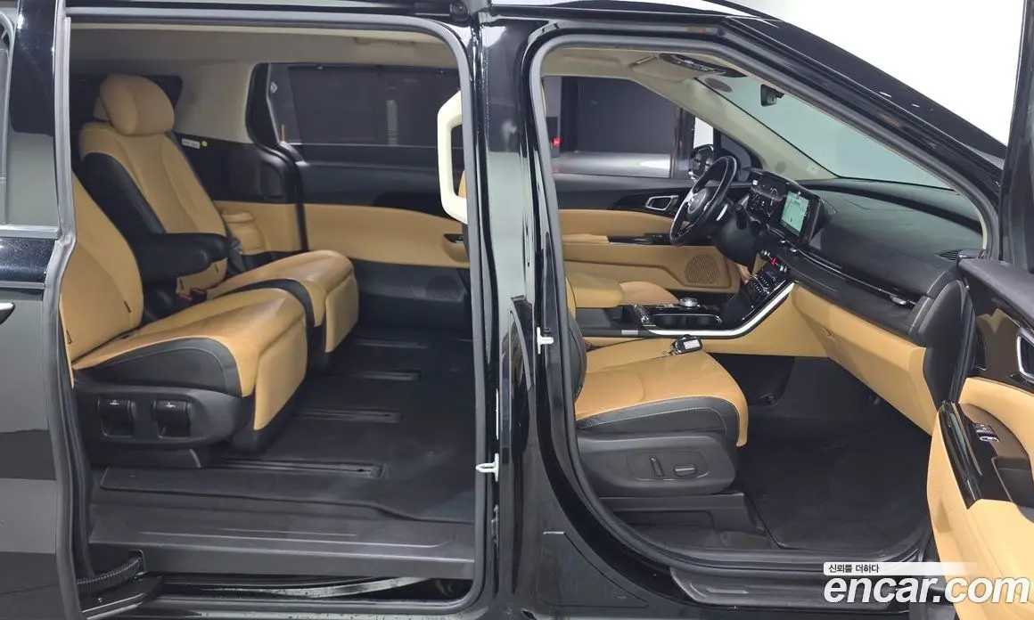Kia Carnival 2022 2.2 автомат (гидро), фото 16