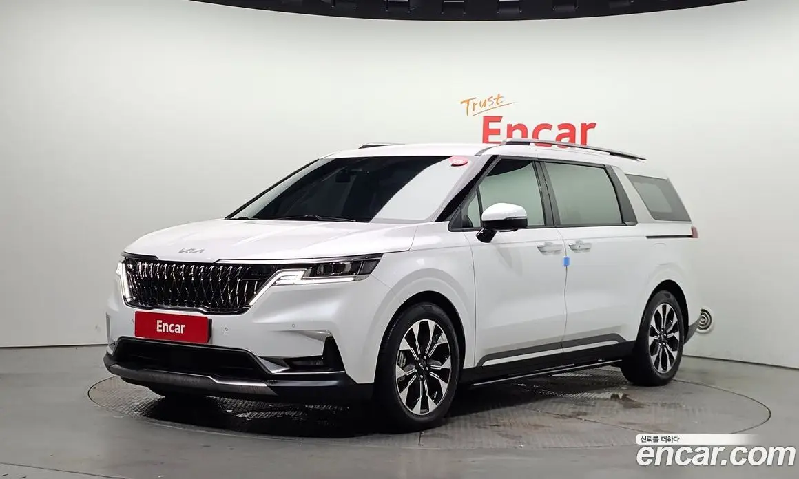 Kia Carnival 2022 2.2 автомат (гидро), фото 1 Kia Carnival 2022 2.2 автомат (гидро), фото 1
