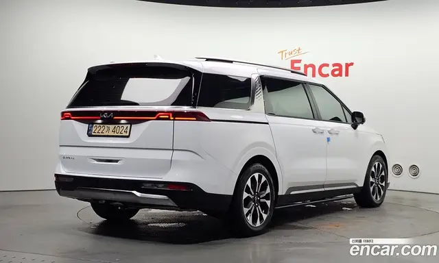 Kia Carnival 2022 2.2 автомат (гидро), миниатюра 2 Kia Carnival 2022 2.2 автомат (гидро), миниатюра 2