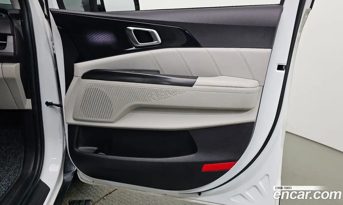 Kia Carnival 2022 2.2 автомат (гидро), фото 15 Kia Carnival 2022 2.2 автомат (гидро), фото 15