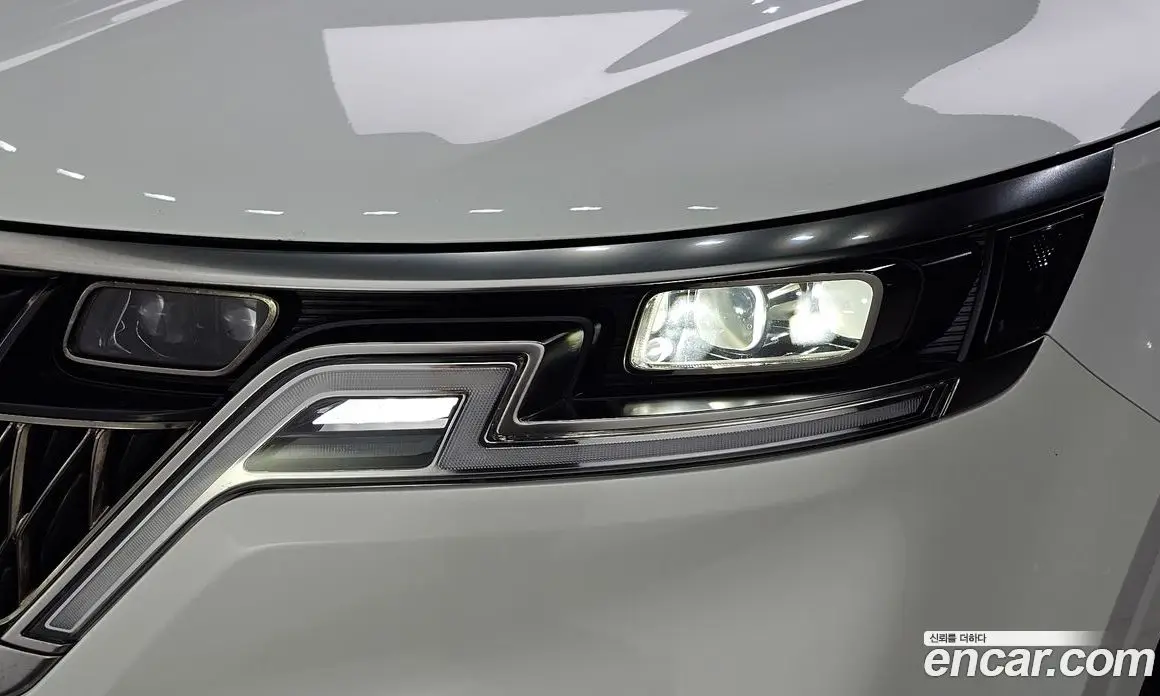 Kia Carnival 2022 2.2 автомат (гидро), фото 8 Kia Carnival 2022 2.2 автомат (гидро), фото 8