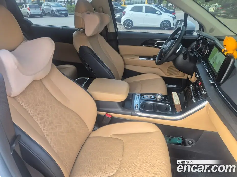 Kia Carnival 2023 3.5 автомат (гидро), фото 13
