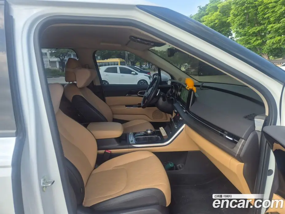 Kia Carnival 2023 3.5 автомат (гидро), фото 14