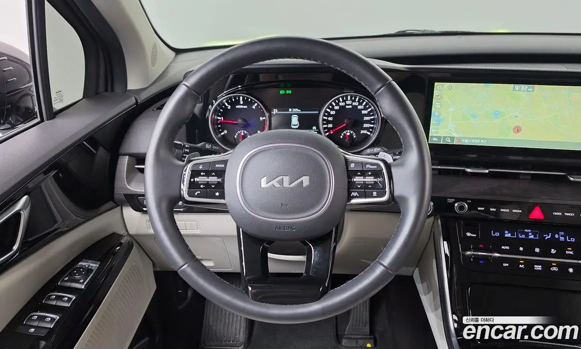Kia Carnival 2023 2.2 автомат (гидро), фото 19