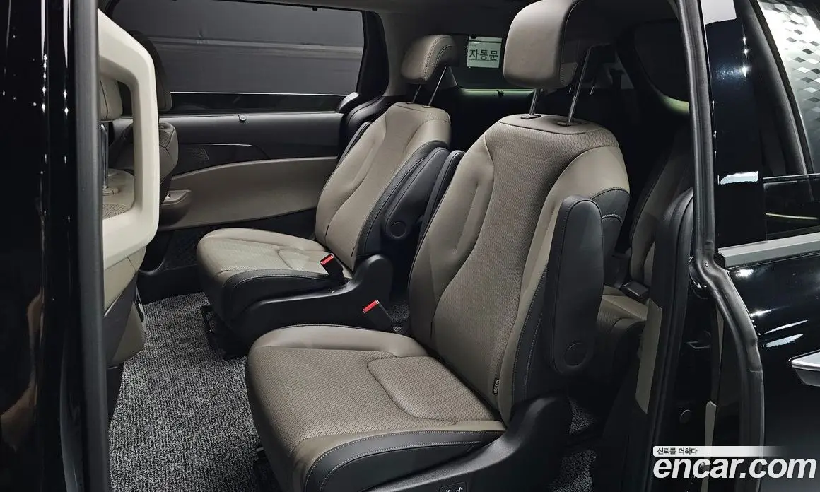 Kia Carnival 2024 1.6 автомат (гидро), фото 11 Kia Carnival 2024 1.6 автомат (гидро), фото 11