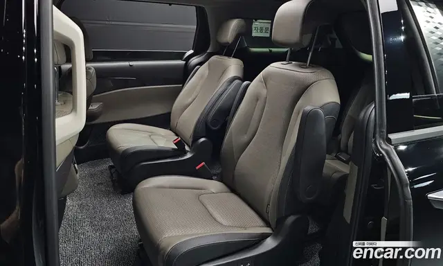 Kia Carnival 2024 1.6 автомат (гидро), миниатюра 11 Kia Carnival 2024 1.6 автомат (гидро), миниатюра 11