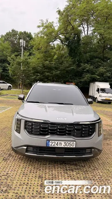 Kia Carnival 2025 1.6 автомат (гидро), фото 3