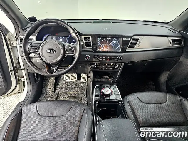 Kia Niro 2019 0.2 автомат (гидро), миниатюра 5