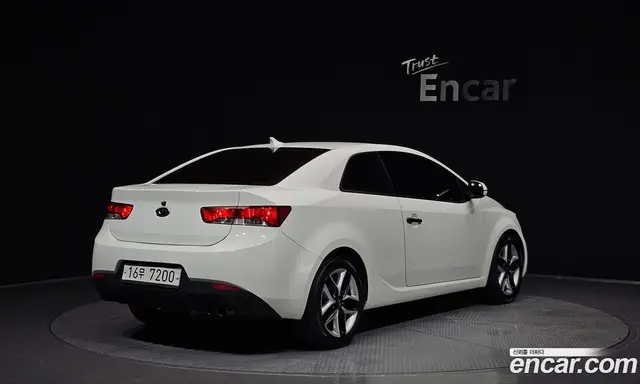 Kia Porte 2011 1.6 автомат (гидро), миниатюра 2