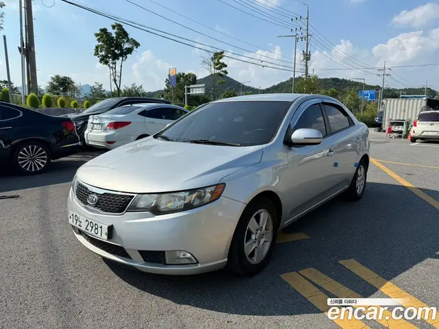 Kia Porte 2012 1.6 автомат (гидро), миниатюра 2