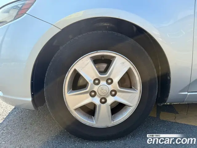 Kia Porte 2012 1.6 автомат (гидро), миниатюра 7
