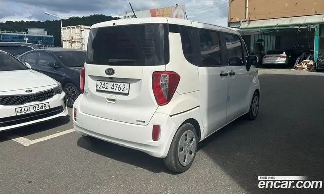 Kia Ray 2012 1.0 автомат (гидро), миниатюра 5 Kia Ray 2012 1.0 автомат (гидро), миниатюра 5