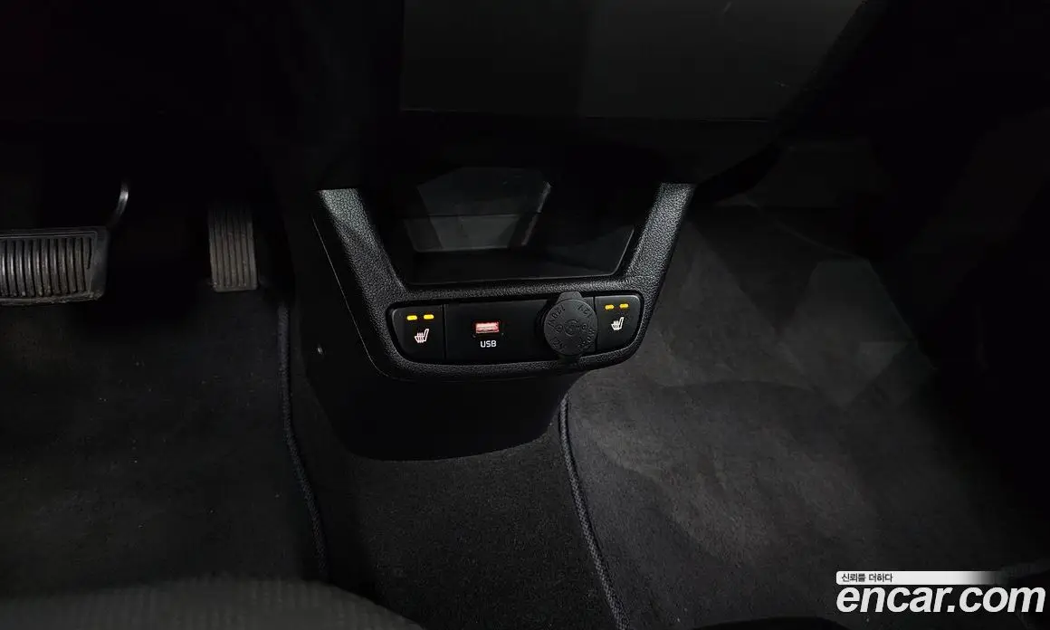 Kia Ray 2021 1.0 автомат (гидро), фото 18