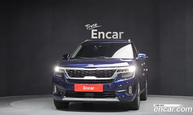 Kia Seltos 2019 1.6 автомат (гидро), миниатюра 3