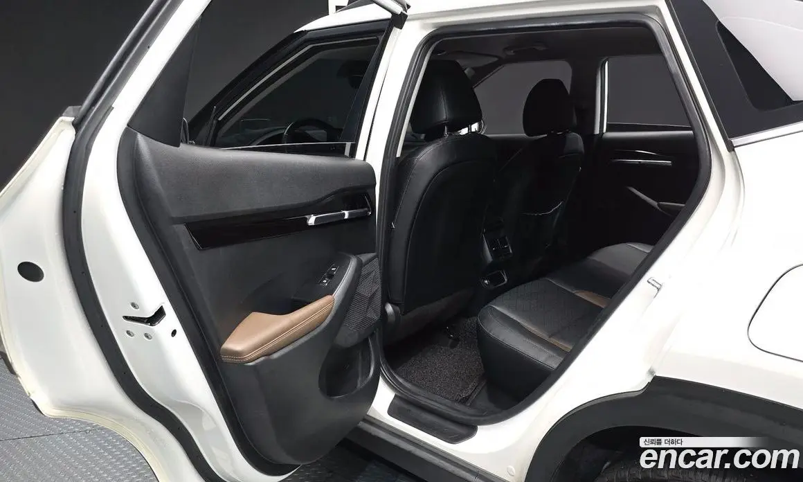 Kia Seltos 2020 1.6 автомат (гидро), фото 15
