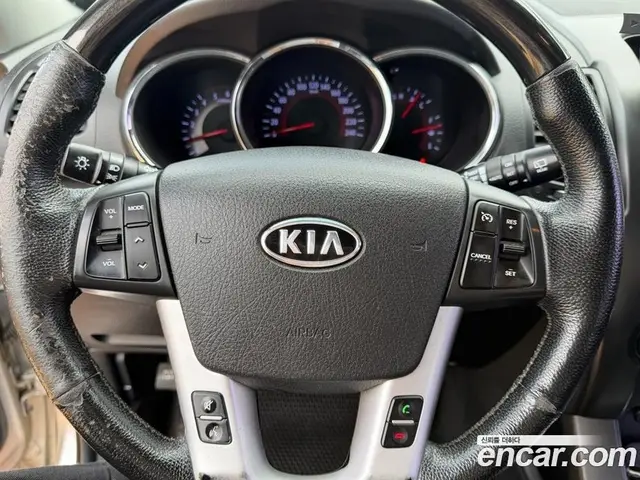 Kia Sorento 2011 2.0 автомат (гидро), миниатюра 12