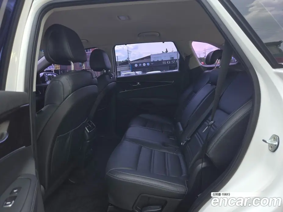 Kia Sorento 2017 2.0 автомат (гидро), фото 13 Kia Sorento 2017 2.0 автомат (гидро), фото 13