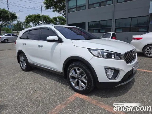 Kia Sorento 2017 2.0 автомат (гидро), миниатюра 3 Kia Sorento 2017 2.0 автомат (гидро), миниатюра 3
