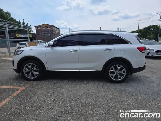 Kia Sorento 2017 2.0 автомат (гидро), миниатюра 5 Kia Sorento 2017 2.0 автомат (гидро), миниатюра 5