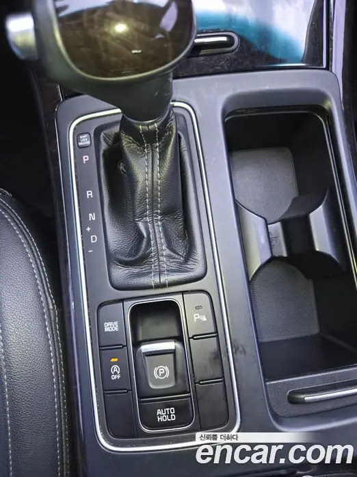 Kia Sorento 2017 2.0 автомат (гидро), фото 10 Kia Sorento 2017 2.0 автомат (гидро), фото 10