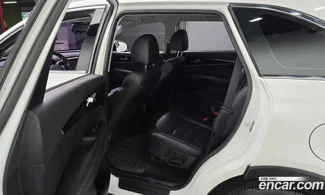 Kia Sorento 2018 2.0 автомат (гидро), миниатюра 11 Kia Sorento 2018 2.0 автомат (гидро), миниатюра 11