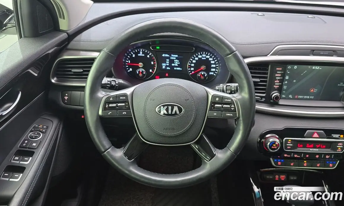 Kia Sorento 2018 2.0 автомат (гидро), фото 13 Kia Sorento 2018 2.0 автомат (гидро), фото 13