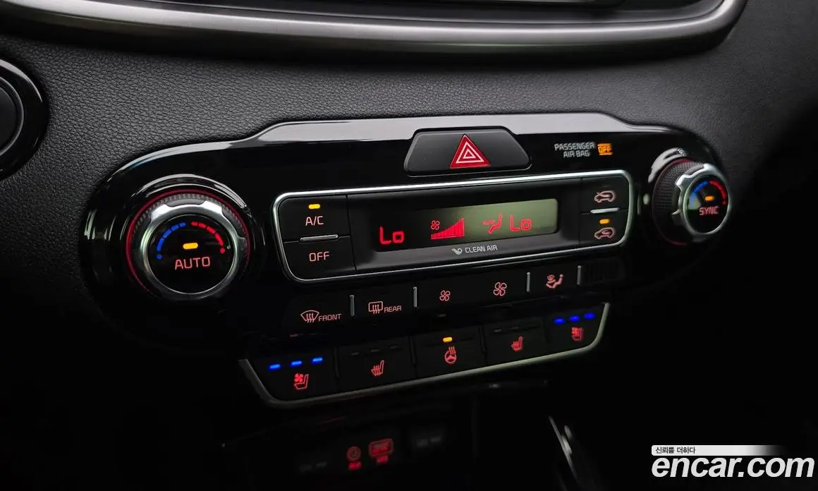 Kia Sorento 2018 2.0 автомат (гидро), фото 18 Kia Sorento 2018 2.0 автомат (гидро), фото 18