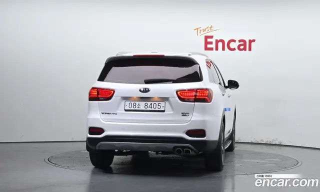 Kia Sorento 2018 2.0 автомат (гидро), миниатюра 4 Kia Sorento 2018 2.0 автомат (гидро), миниатюра 4