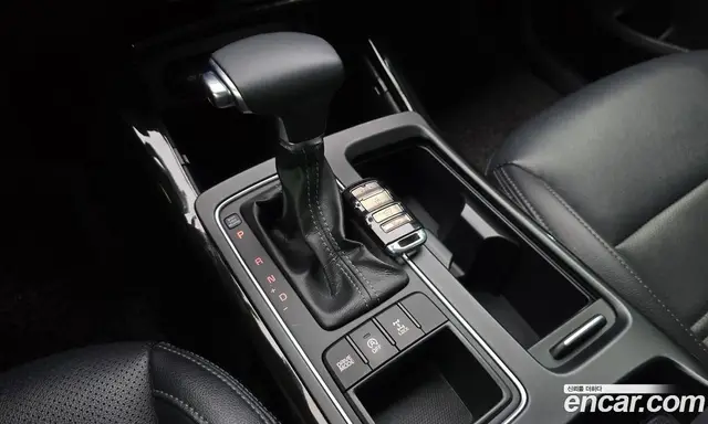 Kia Sorento 2018 2.0 автомат (гидро), миниатюра 9 Kia Sorento 2018 2.0 автомат (гидро), миниатюра 9