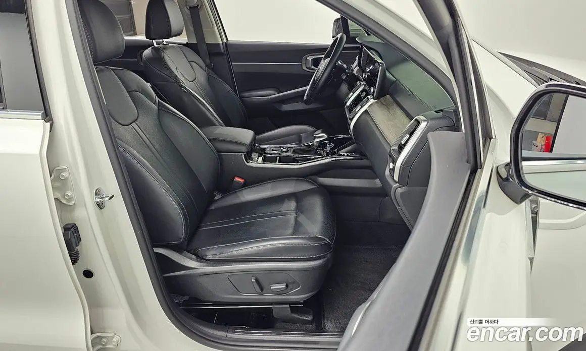 Kia Sorento 2021 2.2 автомат (гидро), фото 13 Kia Sorento 2021 2.2 автомат (гидро), фото 13